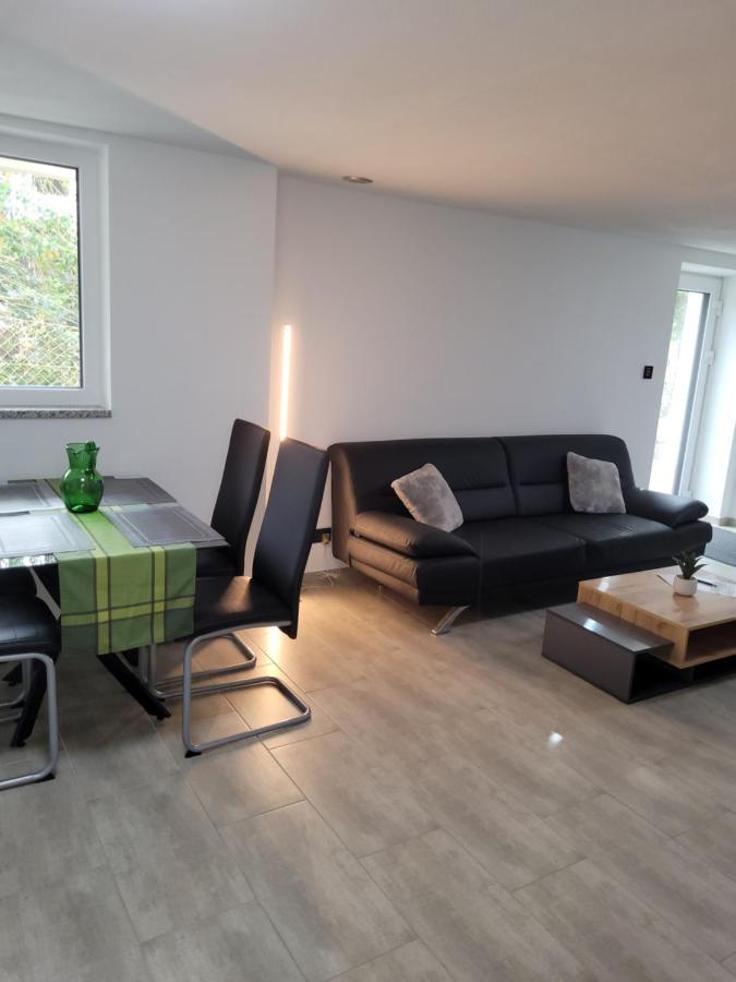 Ferienwohnung Annashome Maxhutte-Haidhof المظهر الخارجي الصورة